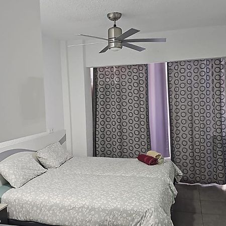 Apartamento Malaga Port Εξωτερικό φωτογραφία