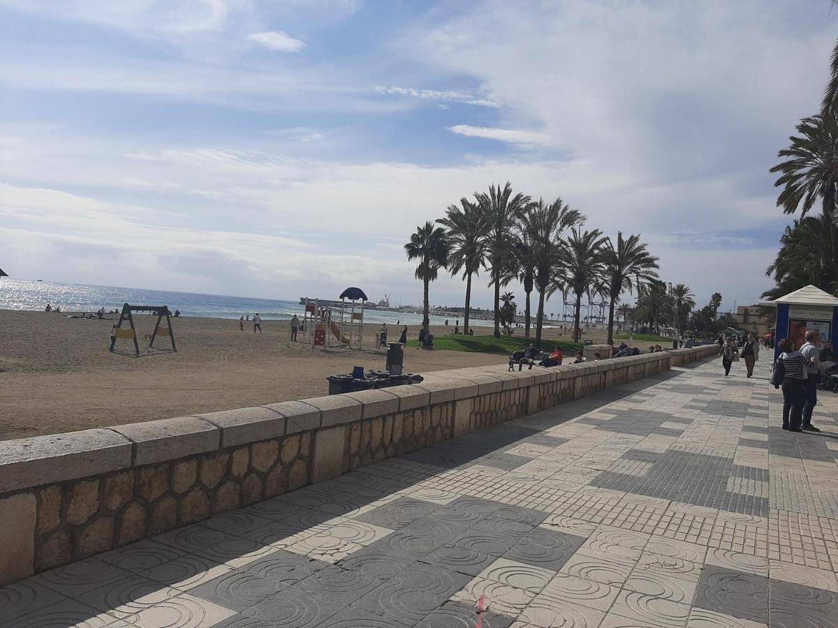 Apartamento Malaga Port Εξωτερικό φωτογραφία