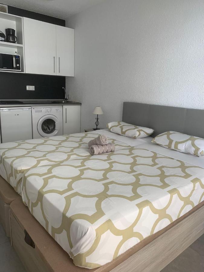 Apartamento Malaga Port Εξωτερικό φωτογραφία