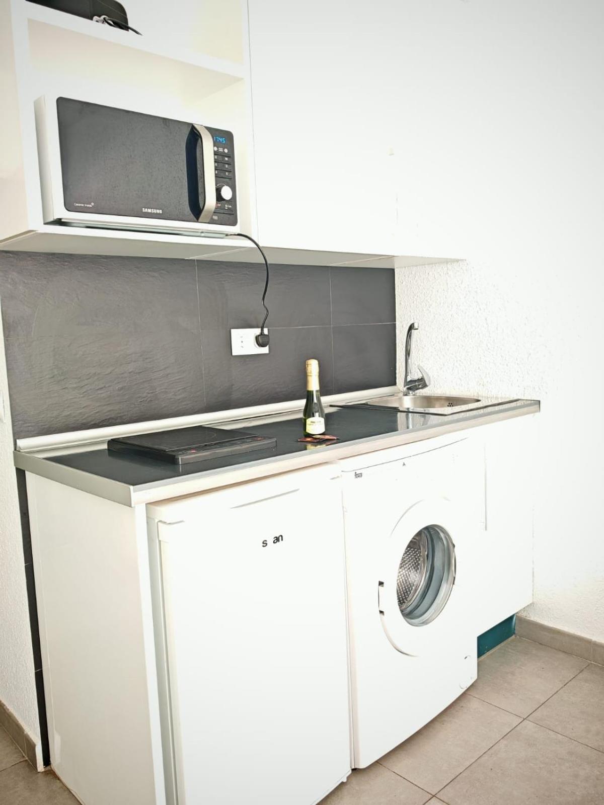 Apartamento Malaga Port Εξωτερικό φωτογραφία