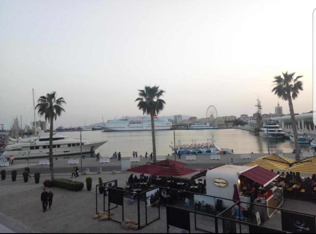 Apartamento Malaga Port Εξωτερικό φωτογραφία